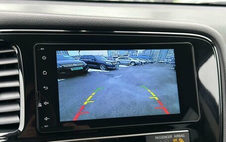 Mitsubishi Outlander III рестайлинг 3, 2019 год, 1 899 000 рублей, 19 фотография