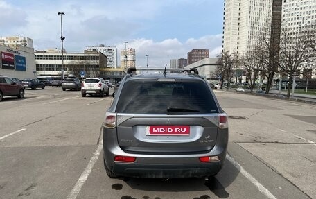 Mitsubishi Outlander III рестайлинг 3, 2012 год, 1 200 000 рублей, 6 фотография