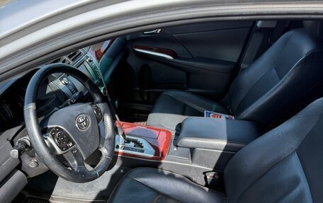 Toyota Camry, 2012 год, 1 570 000 рублей, 10 фотография