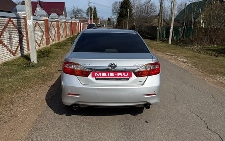 Toyota Camry, 2012 год, 1 570 000 рублей, 3 фотография