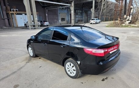 KIA Rio III рестайлинг, 2012 год, 670 000 рублей, 4 фотография