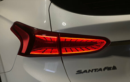 Hyundai Santa Fe III рестайлинг, 2018 год, 2 940 000 рублей, 7 фотография
