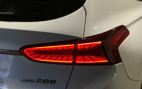 Hyundai Santa Fe III рестайлинг, 2018 год, 2 940 000 рублей, 8 фотография