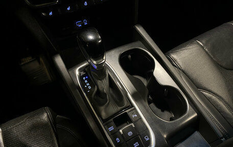 Hyundai Santa Fe III рестайлинг, 2018 год, 2 940 000 рублей, 14 фотография