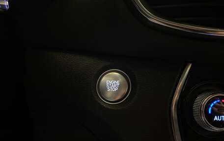 Hyundai Santa Fe III рестайлинг, 2018 год, 2 940 000 рублей, 23 фотография