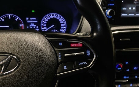 Hyundai Santa Fe III рестайлинг, 2018 год, 2 940 000 рублей, 18 фотография