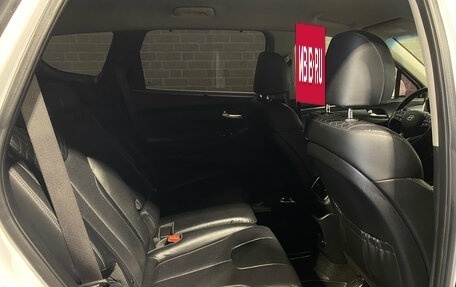 Hyundai Santa Fe III рестайлинг, 2018 год, 2 940 000 рублей, 11 фотография