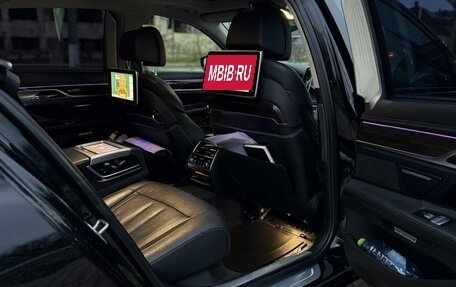 BMW 7 серия, 2015 год, 3 900 000 рублей, 1 фотография