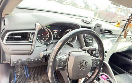 Toyota Camry, 2018 год, 2 855 555 рублей, 10 фотография