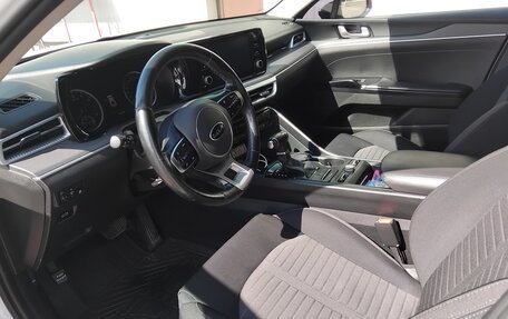 KIA K5, 2021 год, 2 200 000 рублей, 5 фотография