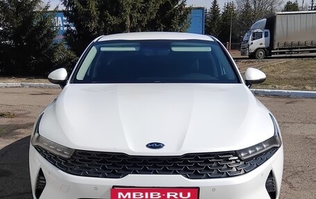 KIA K5, 2021 год, 2 200 000 рублей, 2 фотография