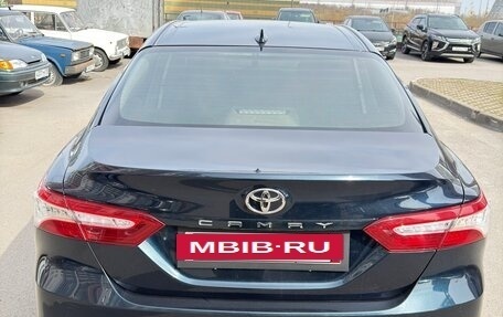 Toyota Camry, 2018 год, 2 855 555 рублей, 5 фотография