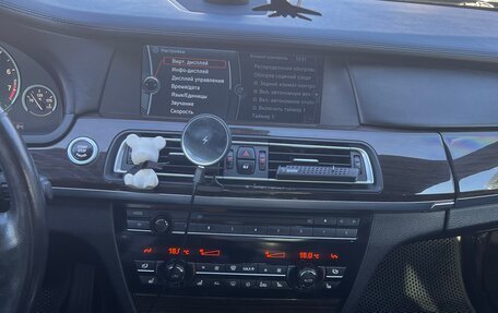 BMW 7 серия, 2009 год, 1 600 000 рублей, 10 фотография