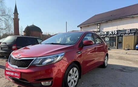 KIA Rio III рестайлинг, 2017 год, 950 000 рублей, 3 фотография