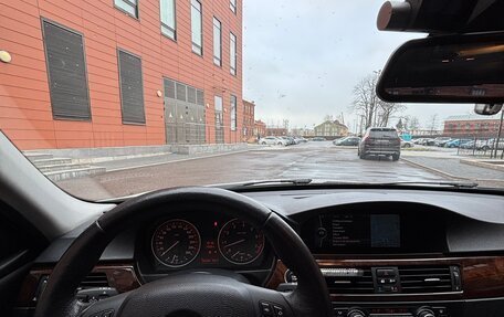 BMW 3 серия, 2011 год, 1 630 000 рублей, 13 фотография