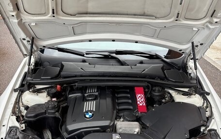 BMW 3 серия, 2011 год, 1 630 000 рублей, 15 фотография