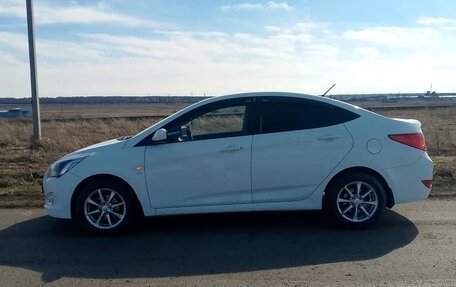 Hyundai Solaris II рестайлинг, 2014 год, 960 000 рублей, 4 фотография