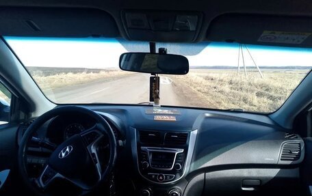 Hyundai Solaris II рестайлинг, 2014 год, 960 000 рублей, 7 фотография