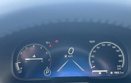 Toyota RAV4, 2025 год, 3 650 000 рублей, 10 фотография