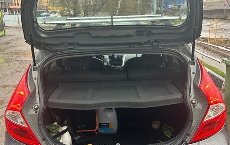 Hyundai Solaris II рестайлинг, 2012 год, 750 000 рублей, 6 фотография