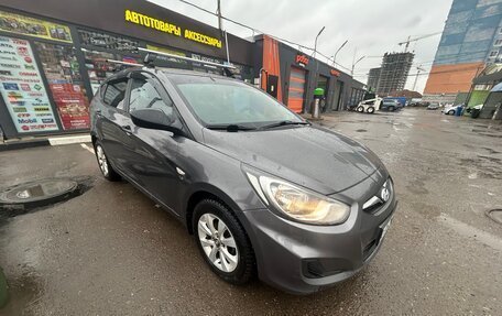 Hyundai Solaris II рестайлинг, 2012 год, 750 000 рублей, 9 фотография