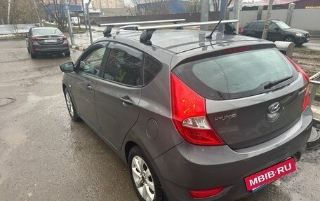 Hyundai Solaris II рестайлинг, 2012 год, 750 000 рублей, 4 фотография