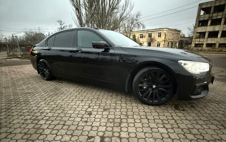BMW 7 серия, 2015 год, 3 900 000 рублей, 7 фотография