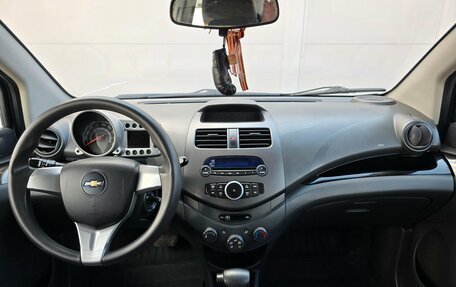 Chevrolet Spark III, 2012 год, 695 000 рублей, 8 фотография