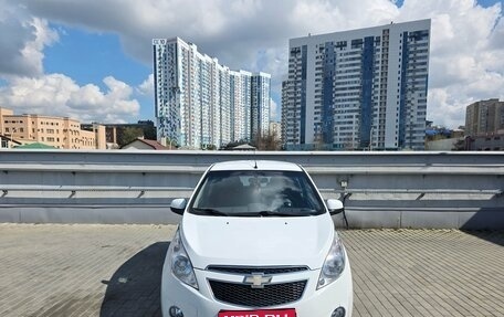 Chevrolet Spark III, 2012 год, 695 000 рублей, 3 фотография