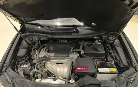 Toyota Camry, 2016 год, 1 890 000 рублей, 13 фотография