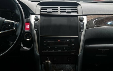 Toyota Camry, 2016 год, 1 890 000 рублей, 19 фотография