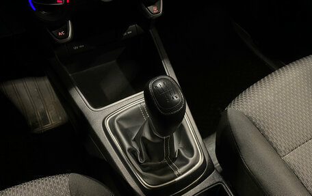 KIA Rio IV, 2021 год, 1 549 000 рублей, 14 фотография