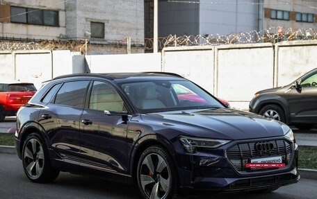 Audi e-tron I, 2021 год, 4 099 000 рублей, 4 фотография