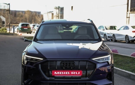 Audi e-tron I, 2021 год, 4 099 000 рублей, 3 фотография