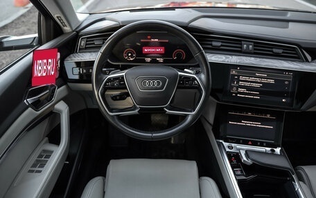 Audi e-tron I, 2021 год, 4 099 000 рублей, 14 фотография