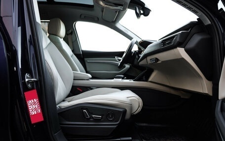 Audi e-tron I, 2021 год, 4 099 000 рублей, 32 фотография