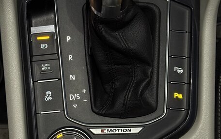 Volkswagen Tiguan II, 2017 год, 2 550 000 рублей, 14 фотография