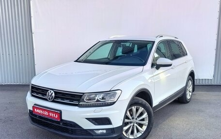 Volkswagen Tiguan II, 2017 год, 2 240 000 рублей, 1 фотография