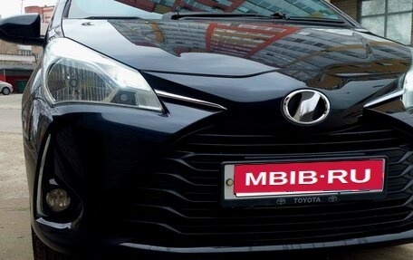 Toyota Vitz, 2018 год, 1 050 000 рублей, 1 фотография