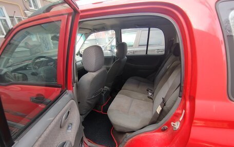 Chevrolet Tracker II, 2000 год, 280 000 рублей, 15 фотография