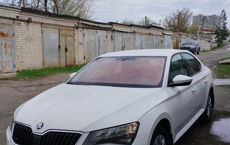 Skoda Superb III рестайлинг, 2018 год, 2 100 000 рублей, 5 фотография