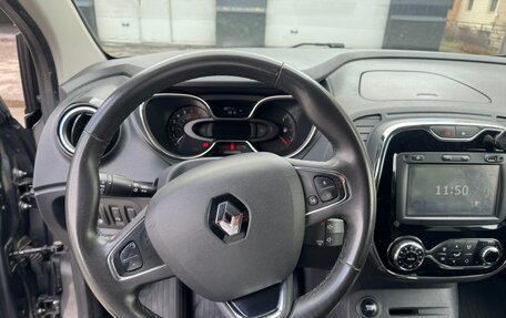 Renault Kaptur I рестайлинг, 2017 год, 1 350 000 рублей, 10 фотография