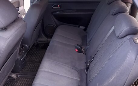 KIA Carens III (RP), 2007 год, 750 000 рублей, 16 фотография