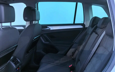 Volkswagen Tiguan II, 2017 год, 2 240 000 рублей, 18 фотография