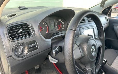 Volkswagen Polo VI (EU Market), 2015 год, 820 000 рублей, 11 фотография