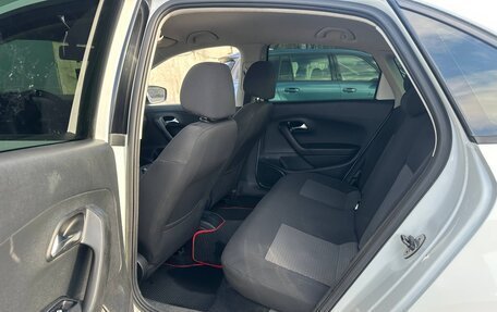 Volkswagen Polo VI (EU Market), 2015 год, 820 000 рублей, 18 фотография