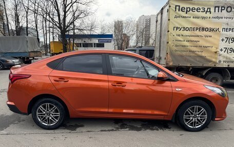 Hyundai Solaris II рестайлинг, 2021 год, 1 642 000 рублей, 2 фотография