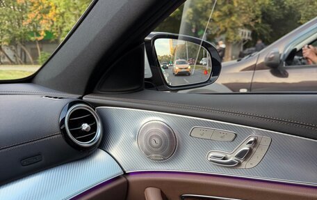 Mercedes-Benz E-Класс, 2021 год, 4 800 000 рублей, 2 фотография