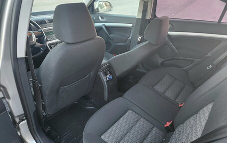 Skoda Octavia, 2011 год, 860 000 рублей, 9 фотография