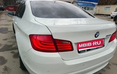 BMW 5 серия, 2013 год, 1 470 000 рублей, 8 фотография